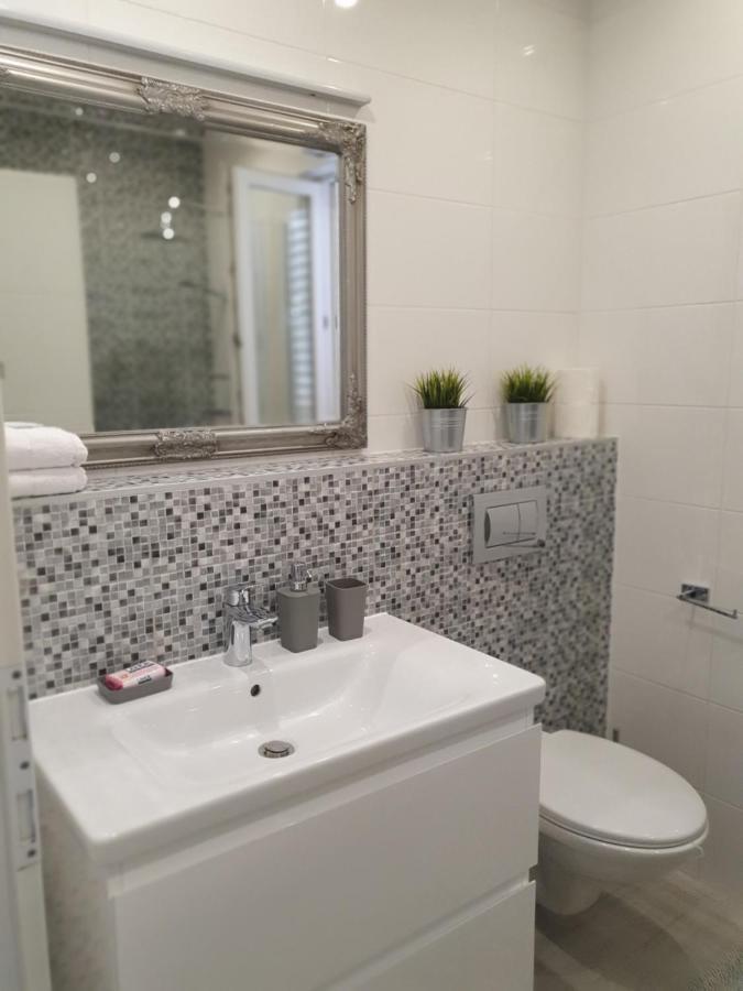 Apartment Tonka Σίμπενικ Εξωτερικό φωτογραφία