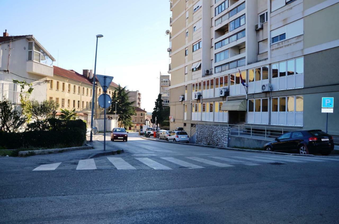 Apartment Tonka Σίμπενικ Εξωτερικό φωτογραφία